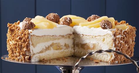 Jablková torta s mascarpone a kakaovým korpusom