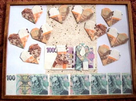 Torta z bankoviek s nápisom