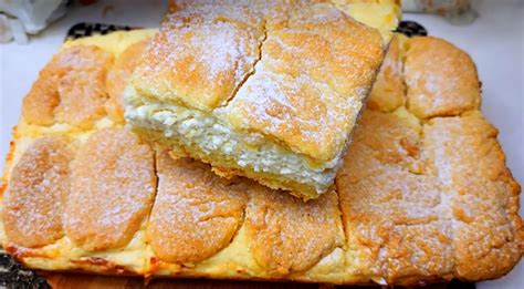 Ilustrácia vrstvenia cesta na tvarohový koláč