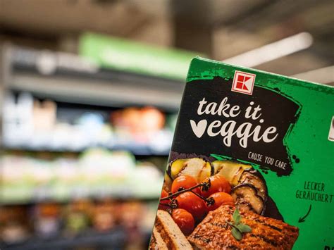 Lidl K-take it veggie logo a V-pečiatka
