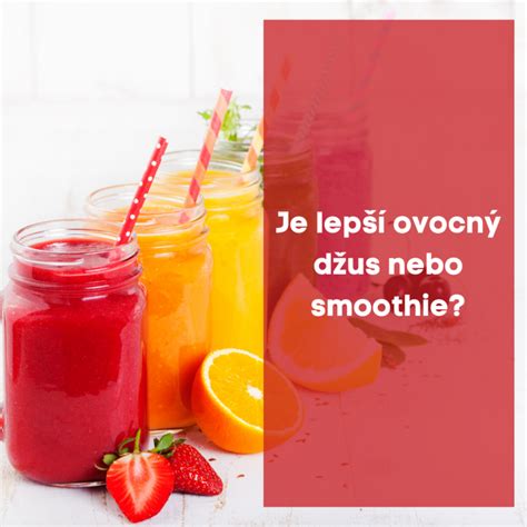 Pohár čerstvého farebného ovocného smoothie