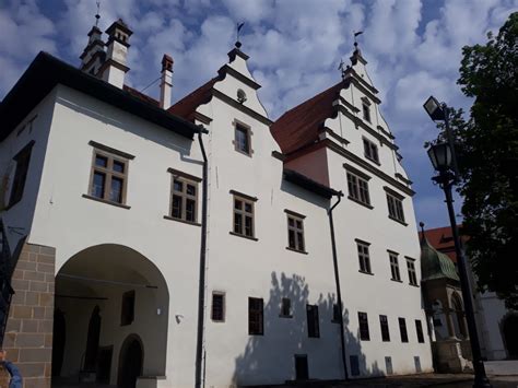 Historická fotografia Košickej brány v Levoči a jej okolia