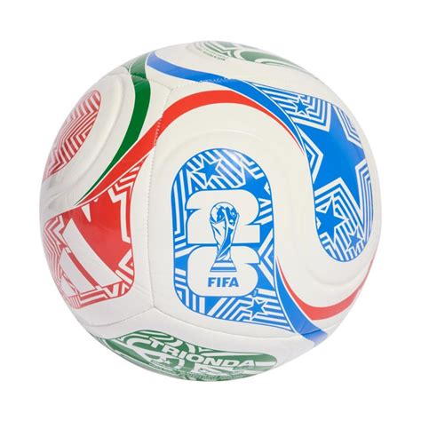 Futbalová lopta vytvarovaná z korpusu a potretá krémom