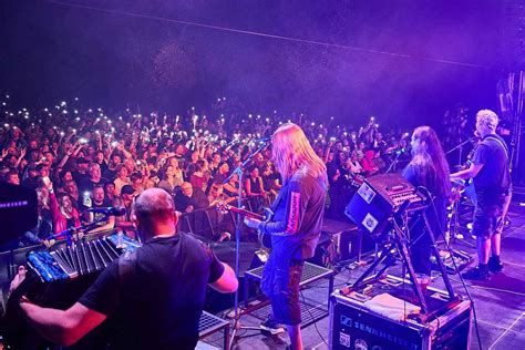 Koncert kapely Čistá Ryža so saxofónom