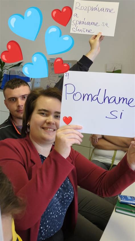 Ľudia si navzájom želajú pekné dni