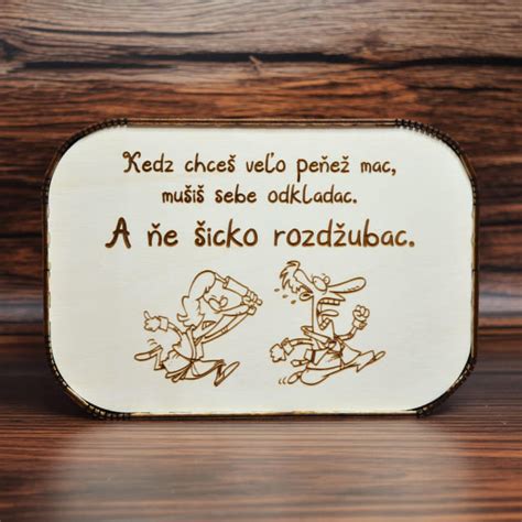Vtipná torta s karikatúrou alebo humorným nápisom