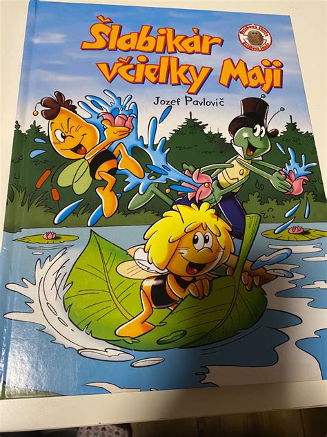 Ukážka vyfarbeného obrázku včielky Maji s farebným ovocím v pozadí