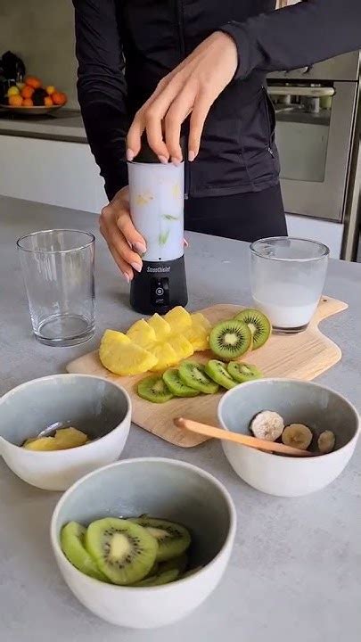 príprava domáceho ovocného sorbetu v mixéri