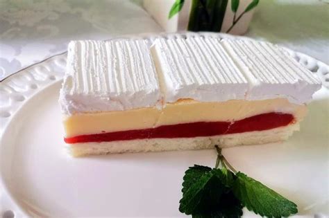Nádherná torta so snehovým plátom