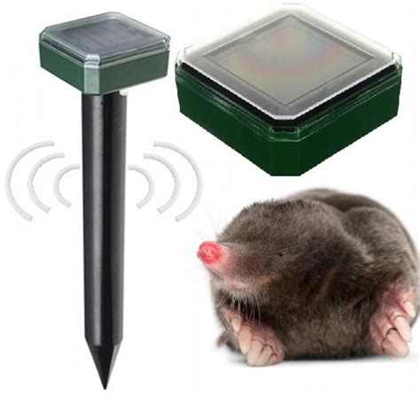 Elektronický plašič krtkov v zemi