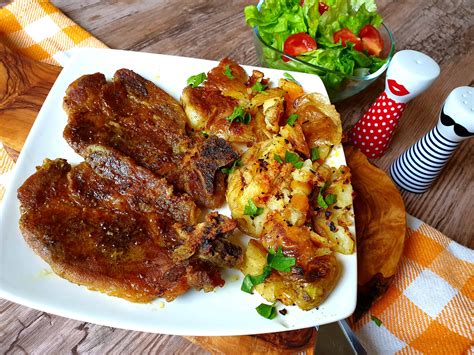 Pečená krkovička na pive s cibuľkou