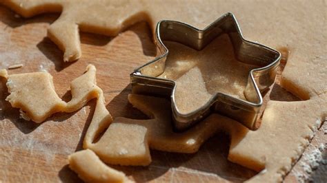 Vykrajovanie kakaových koliesok z cesta