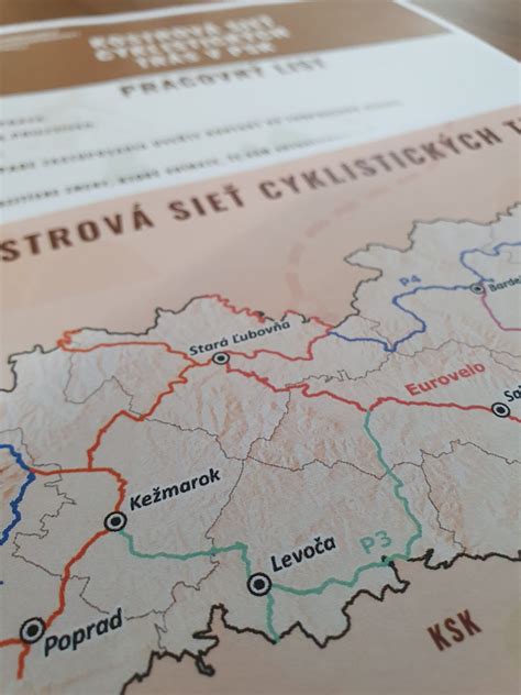 Mapa turistických a cyklistických trás v okolí Viničiek