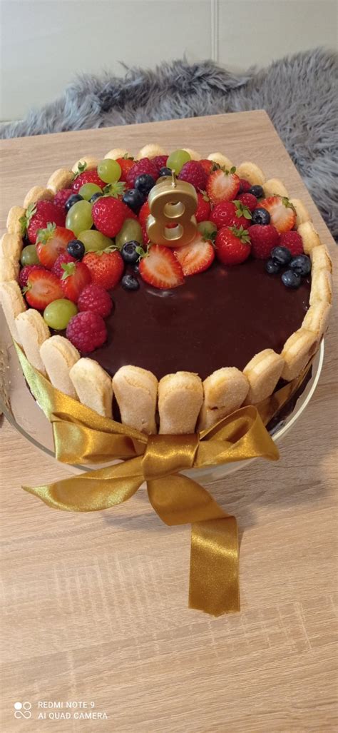 Recept na pistáciovú tortu s malinovou ganášou