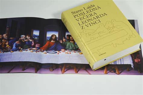 Stano Lajda pri svojej rekonštrukcii diela Posledná večera