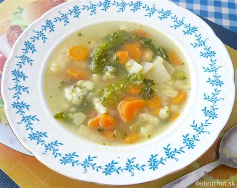 Zeleninová polievka s haluškami