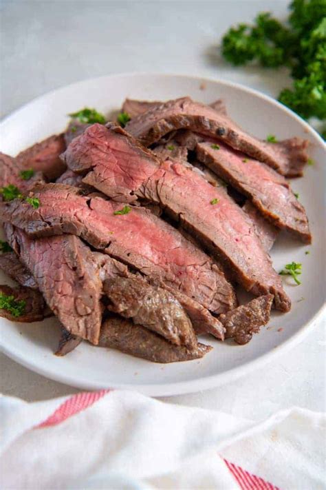 Ingrediencie na pivnú marinádu pre Flank steak