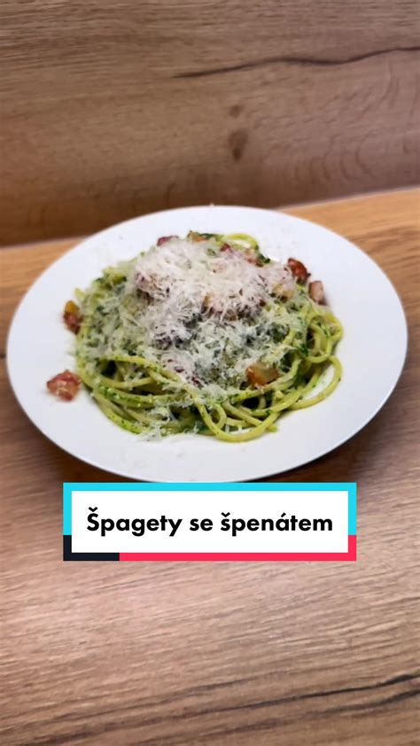 Svieži špenát, kvalitné špagety a syr